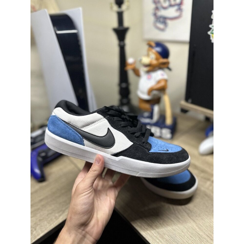 Nike SB Size 9.5 Force 58 Dutch Blue Black White Men Casual Shoe CZ2959-400 VNDS